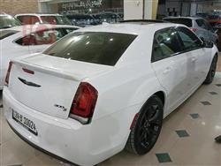 کرایسلەر 300